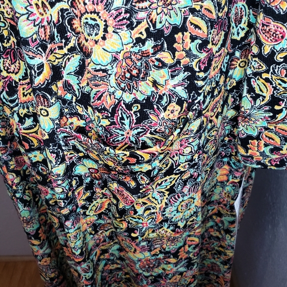 NWT LulaRoe Neon Floral Print Sarah Duster - Picture 2 of 7